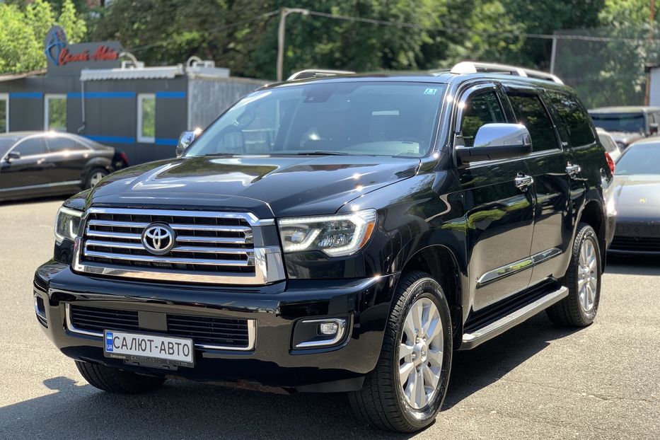 Продам Toyota Sequoia Platinum  2018 года в Киеве