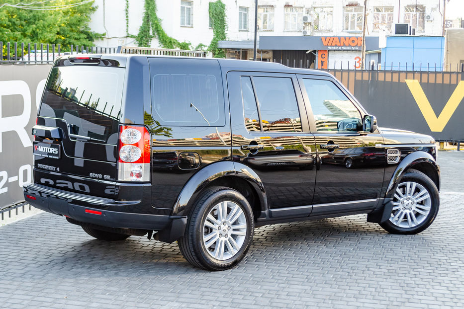 Продам Land Rover Discovery 4 SDV6 SE 2013 года в Киеве