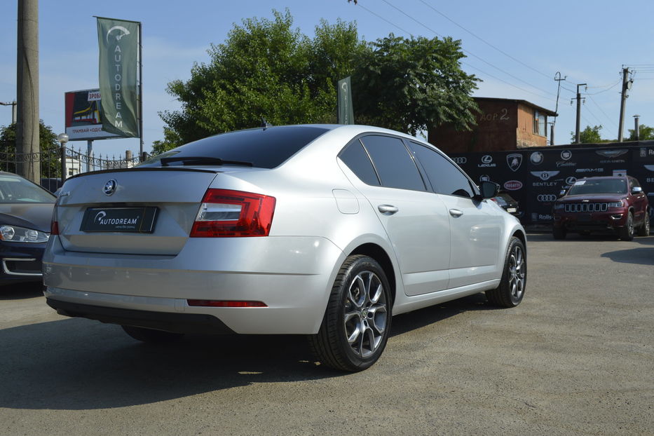 Продам Skoda Octavia Official 2019 года в Одессе