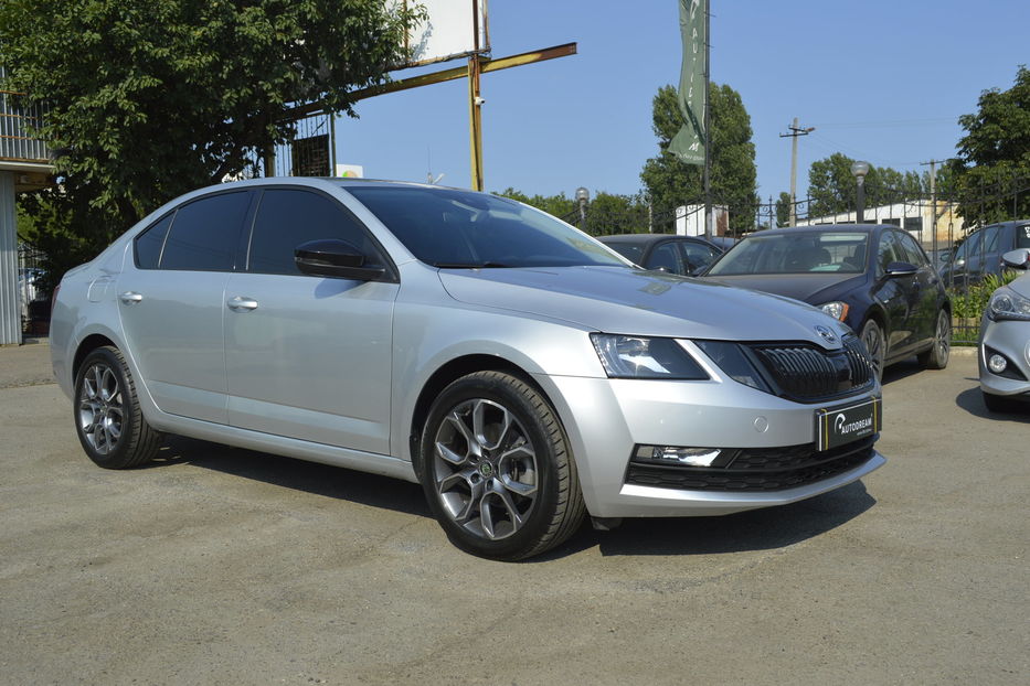 Продам Skoda Octavia Official 2019 года в Одессе