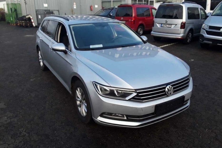 Продам Volkswagen Passat B8 2,0 АВТОМАТ  2016 года в Львове