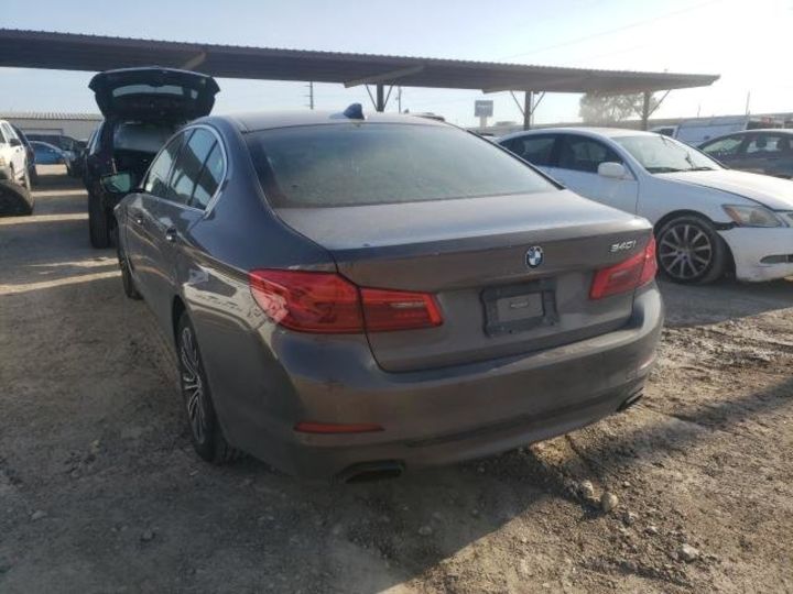 Продам BMW 540 i 2018 года в Киеве
