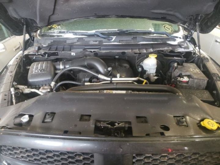 Продам Dodge RAM 1500 SLT 2018 года в Киеве