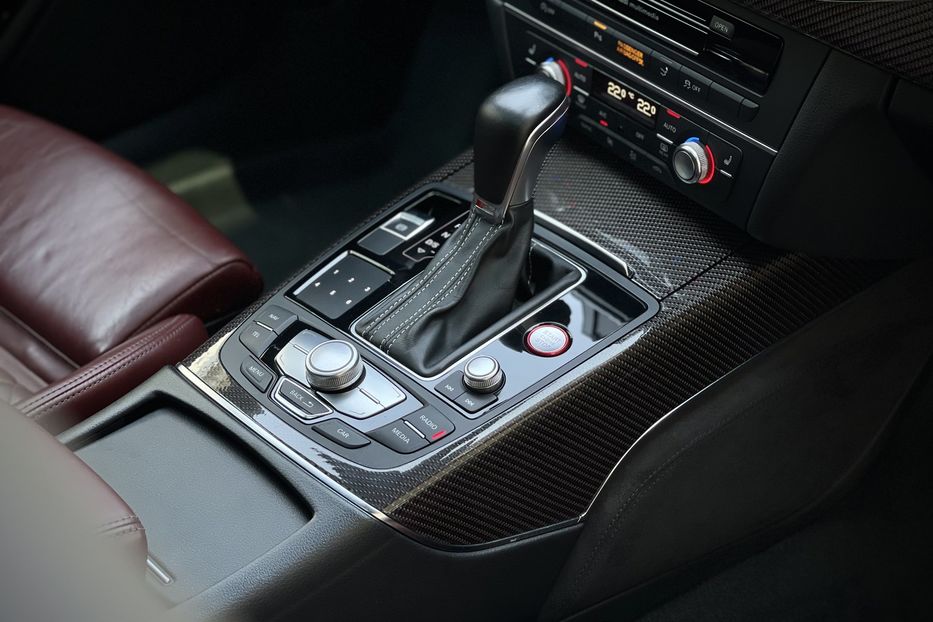 Продам Audi S7 Sportback 2015 года в Черновцах