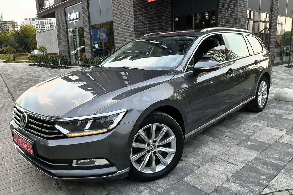 Продам Volkswagen Passat B8 190kc NAVI LED 4MOTION  2016 года в Львове