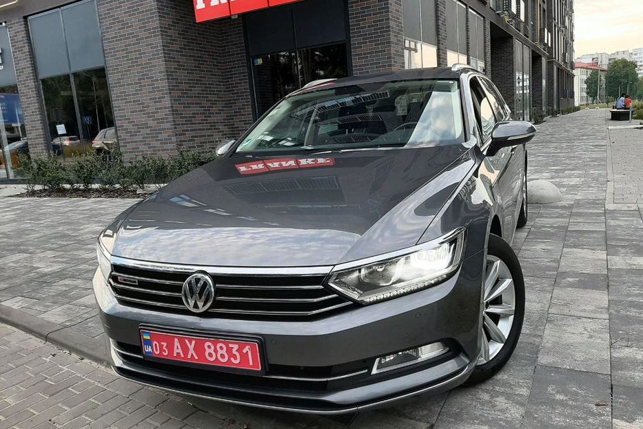 Продам Volkswagen Passat B8 190kc NAVI LED 4MOTION  2016 года в Львове