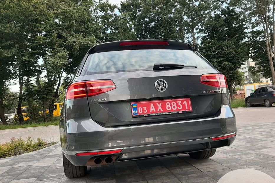 Продам Volkswagen Passat B8 190kc NAVI LED 4MOTION  2016 года в Львове