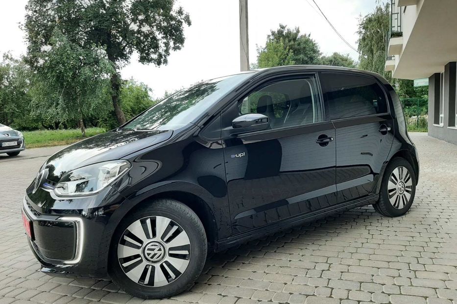 Продам Volkswagen Up E-UP LED KAMERA 145KM ZARJAD 2016 года в Львове