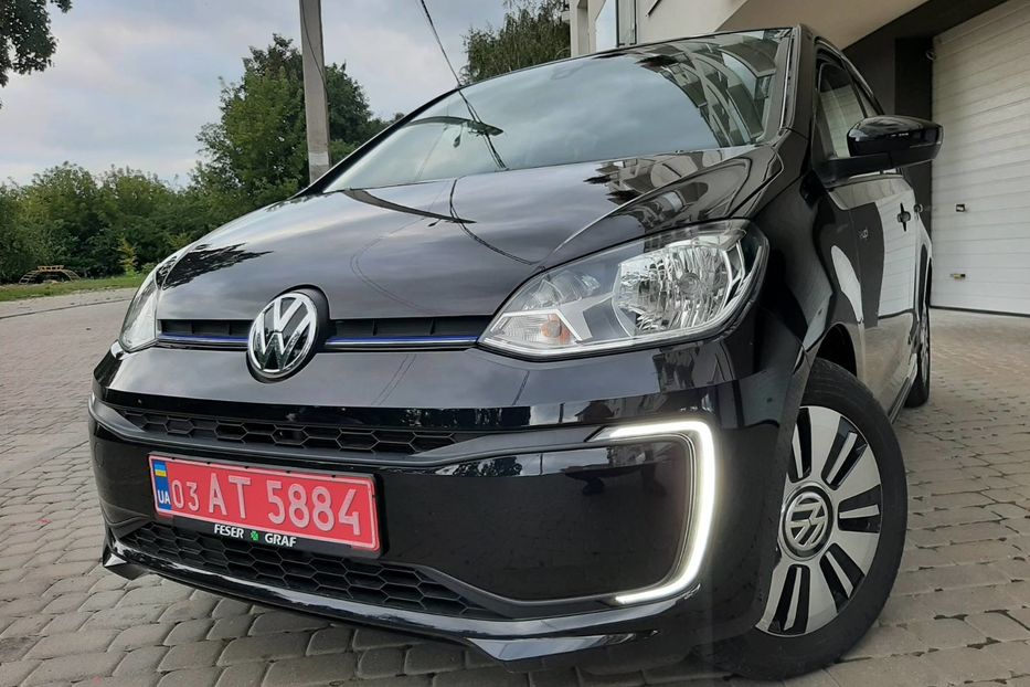 Продам Volkswagen Up E-UP LED KAMERA 145KM ZARJAD 2016 года в Львове