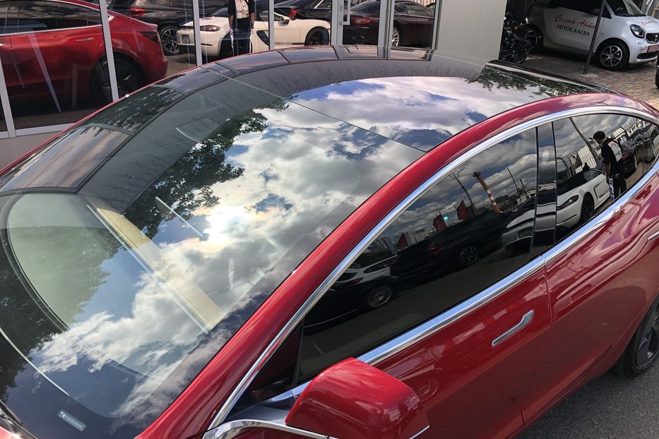 Продам Tesla Model 3 Long Range DUAL MOTOR 2018 года в Киеве