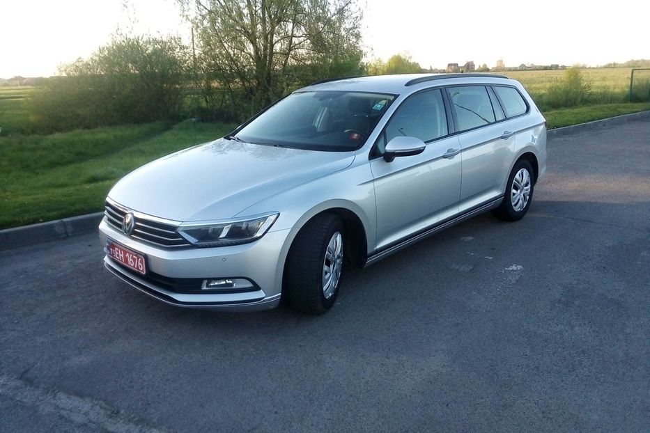 Продам Volkswagen Passat B8 LED NAVI KLIMA  NE MALOVANA 2016 года в Львове