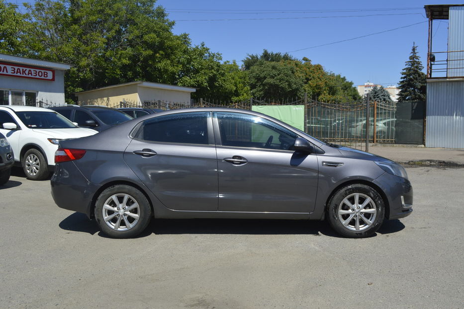 Продам Kia Rio 2012 года в Одессе