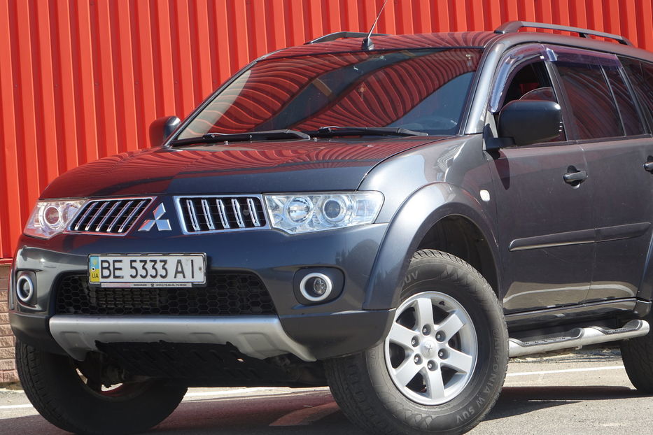 Продам Mitsubishi Pajero Sport DIESEL 2013 года в Одессе