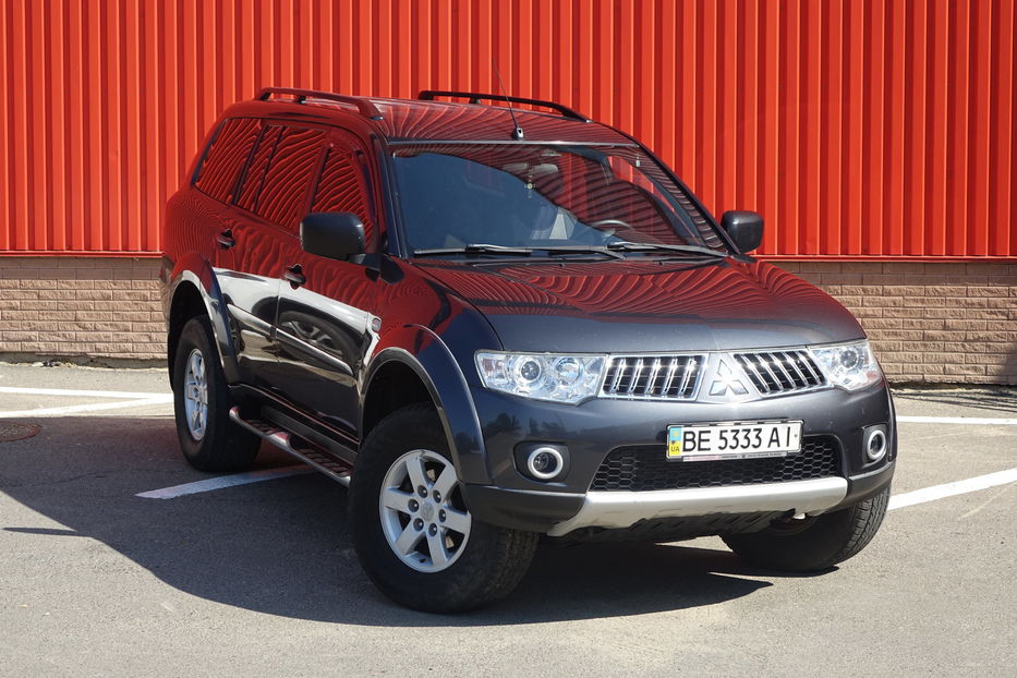 Продам Mitsubishi Pajero Sport DIESEL 2013 года в Одессе