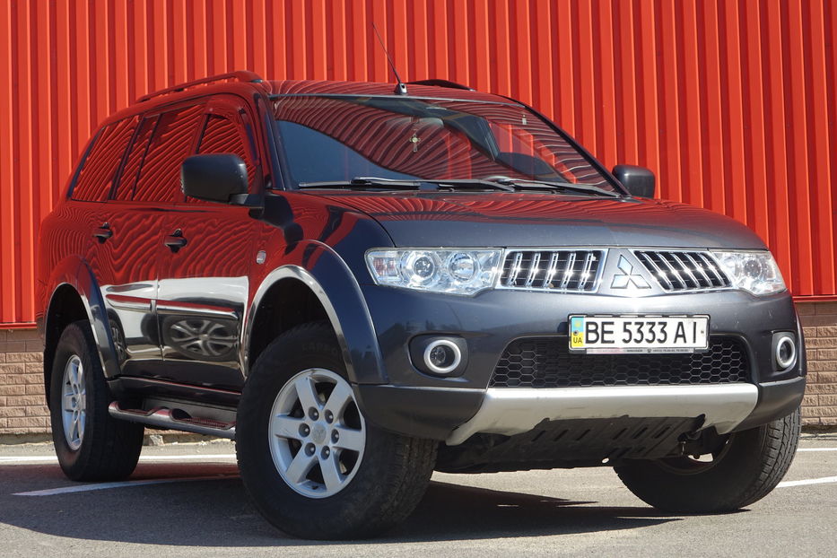 Продам Mitsubishi Pajero Sport DIESEL 2013 года в Одессе