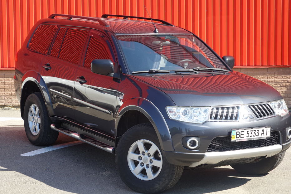 Продам Mitsubishi Pajero Sport DIESEL 2013 года в Одессе