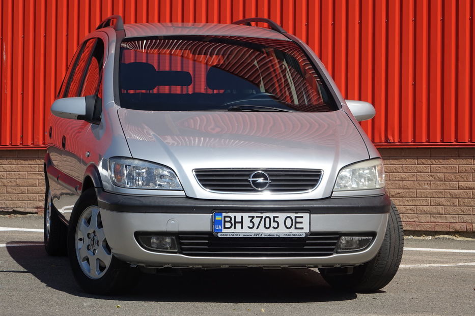 Продам Opel Zafira 7 mest 2000 года в Одессе