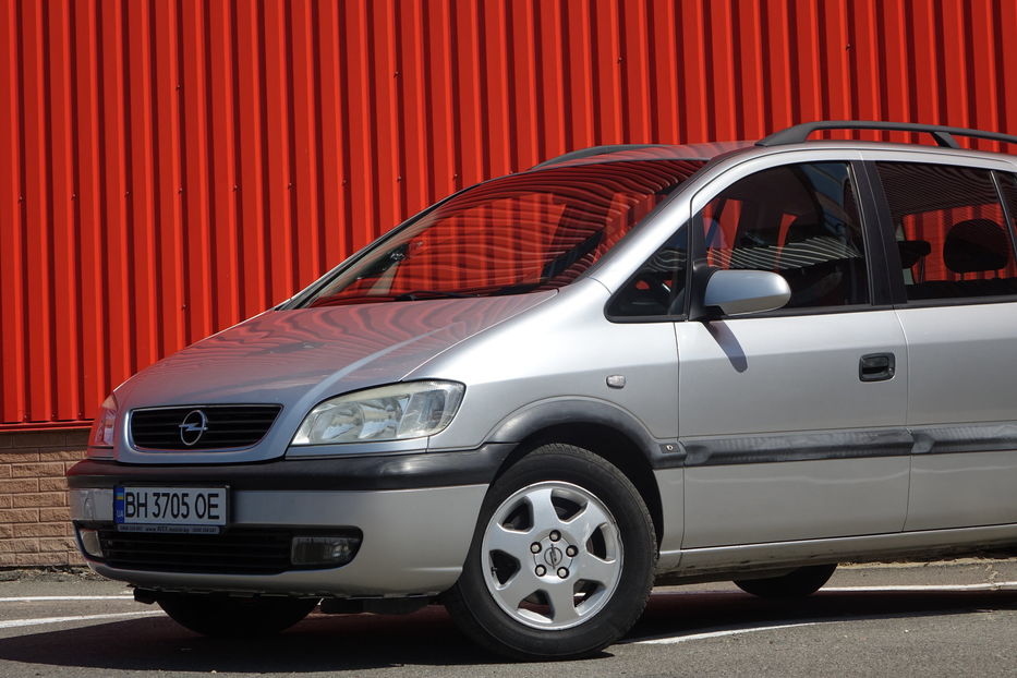 Продам Opel Zafira 7 mest 2000 года в Одессе