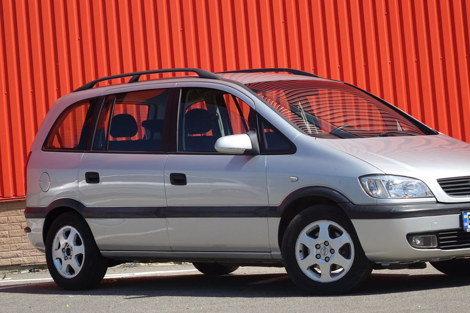 Продам Opel Zafira 7 mest 2000 года в Одессе