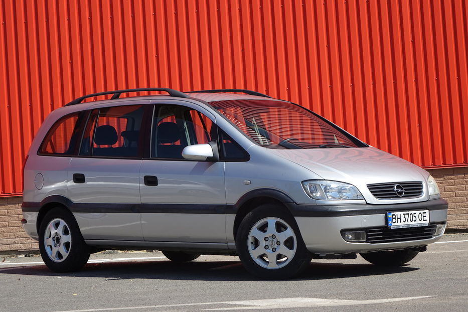 Продам Opel Zafira 7 mest 2000 года в Одессе