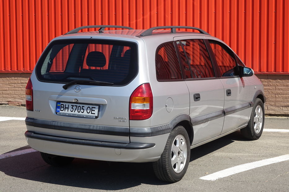 Продам Opel Zafira 7 mest 2000 года в Одессе