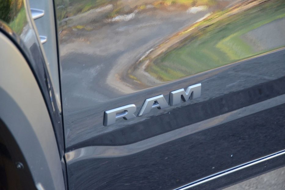 Продам Dodge RAM TRX 2021 года в Киеве