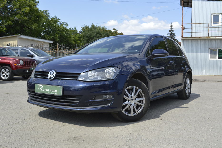 Продам Volkswagen Golf VII TSI 2013 года в Одессе