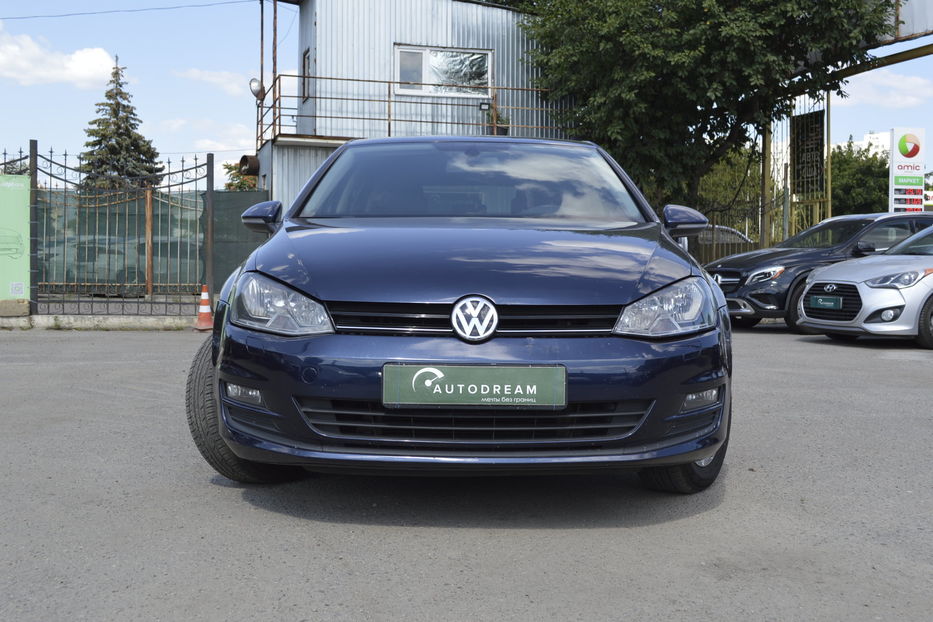 Продам Volkswagen Golf VII TSI 2013 года в Одессе