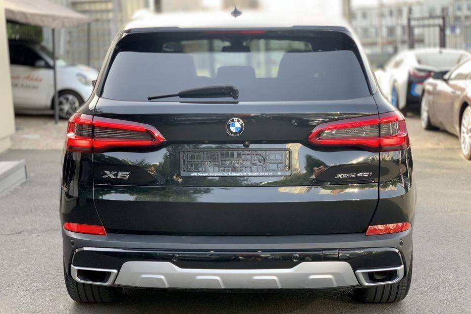 Продам BMW X5 XDrive 40i 2018 года в Киеве