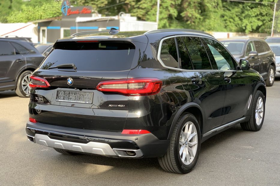 Продам BMW X5 XDrive 40i 2018 года в Киеве