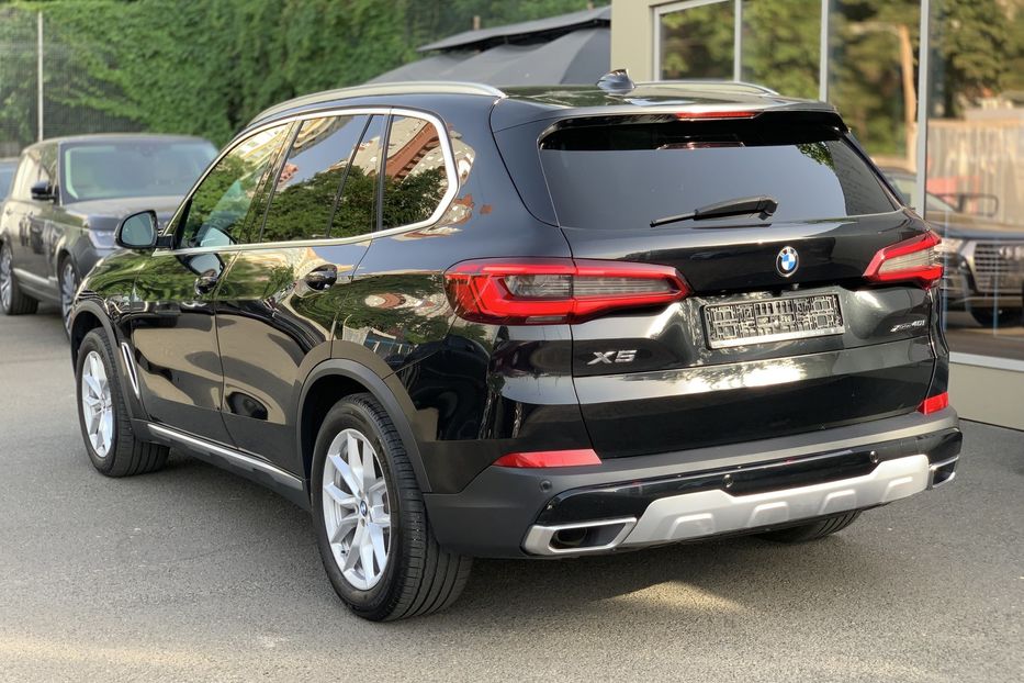 Продам BMW X5 XDrive 40i 2018 года в Киеве