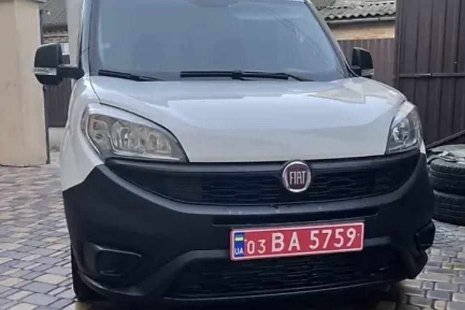 Продам Fiat Doblo груз. 2016 года в Киеве