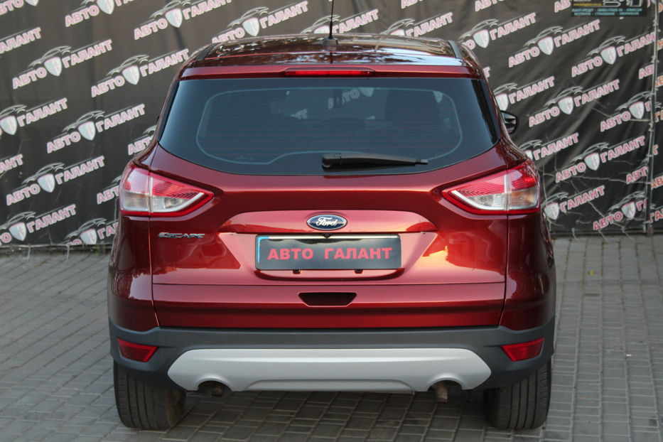 Продам Ford Escape 2015 года в Одессе
