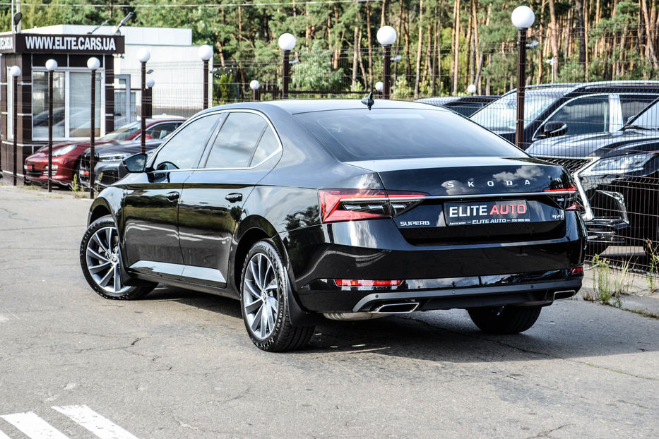 Продам Skoda Superb 280 H.P. 2.0 TSI 4WD 2020 года в Киеве