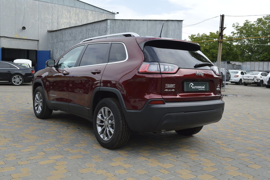 Продам Jeep Cherokee Latitude Plus 2019 года в Одессе