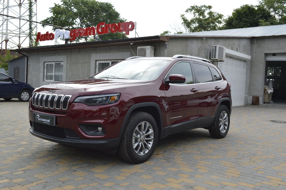 Продам Jeep Cherokee Latitude Plus 2019 года в Одессе