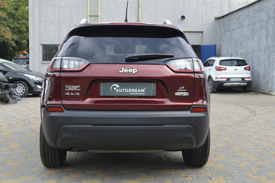 Продам Jeep Cherokee Latitude Plus 2019 года в Одессе