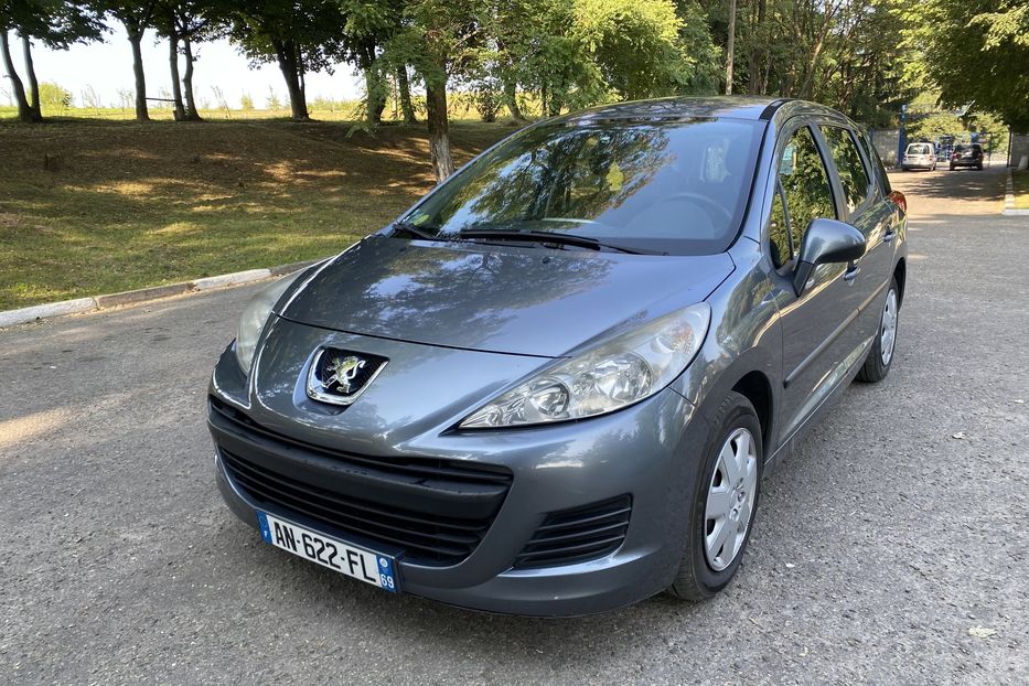 Продам Peugeot 207 2010 года в Львове