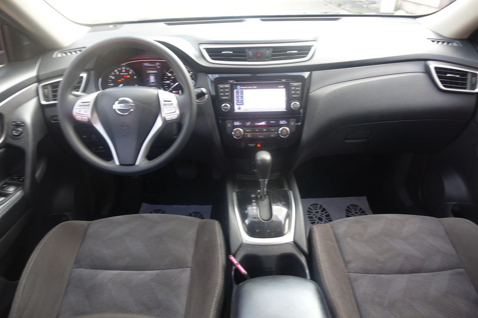 Продам Nissan Rogue SV AWD+ 2016 года в Одессе