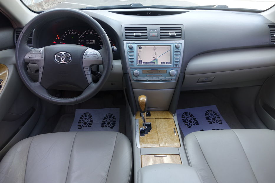 Продам Toyota Camry XLE FULL 2007 года в Одессе