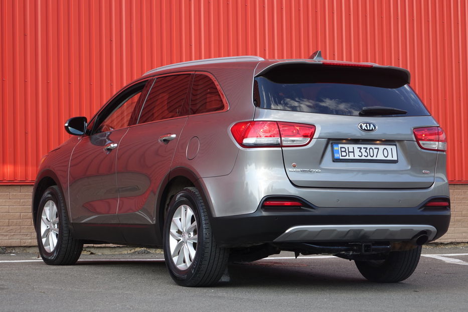 Продам Kia Sorento 2017 года в Одессе