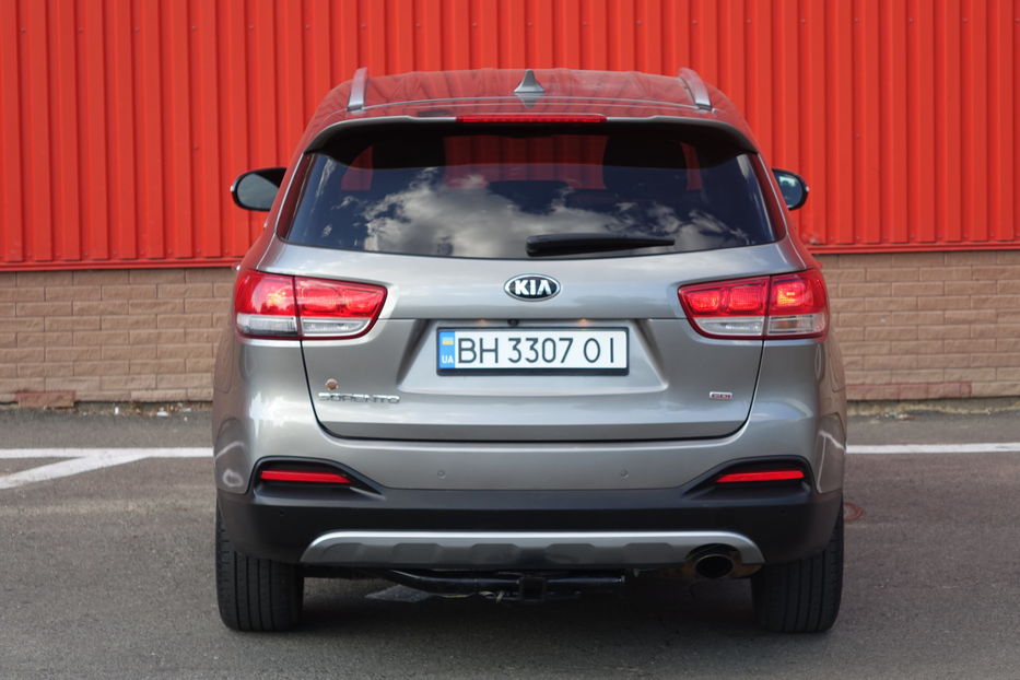 Продам Kia Sorento 2017 года в Одессе