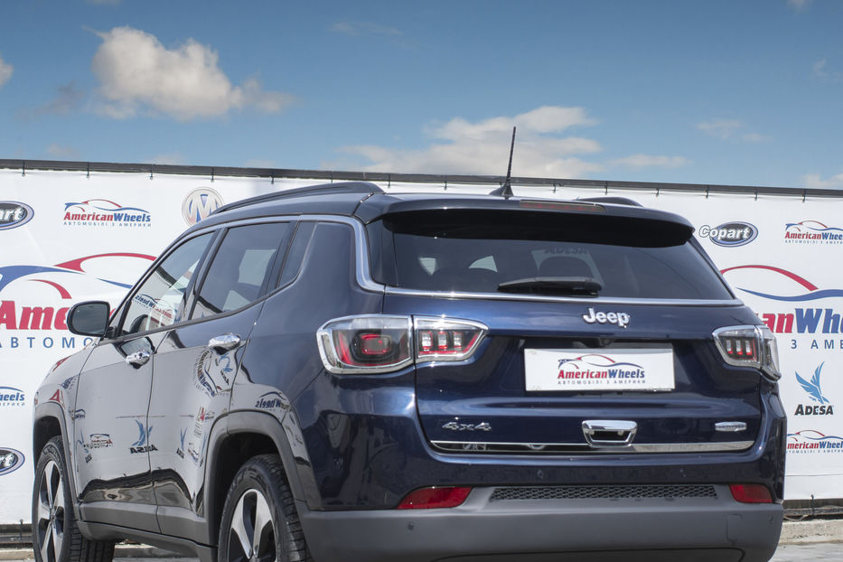 Продам Jeep Compass Latitude 2018 года в Черновцах