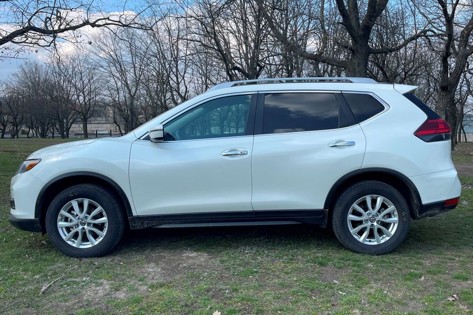 Продам Nissan Rogue SV AWD 2017 года в Николаеве