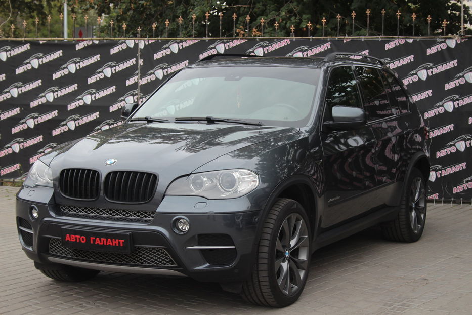 Продам BMW X5 2012 года в Одессе