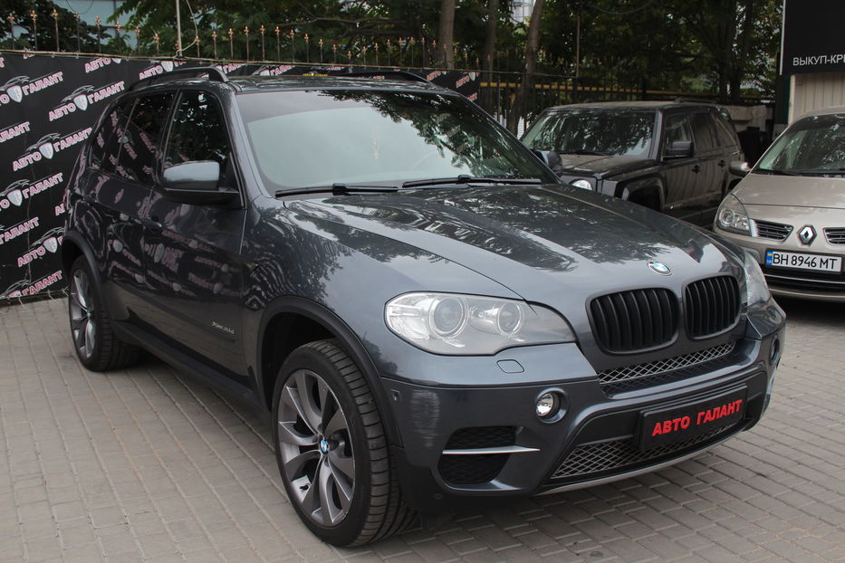 Продам BMW X5 2012 года в Одессе