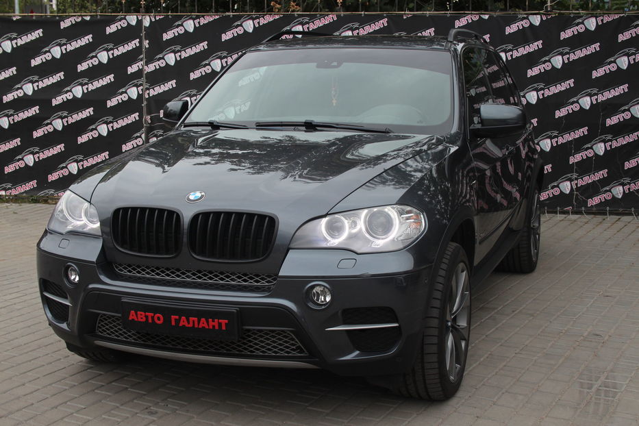 Продам BMW X5 2012 года в Одессе