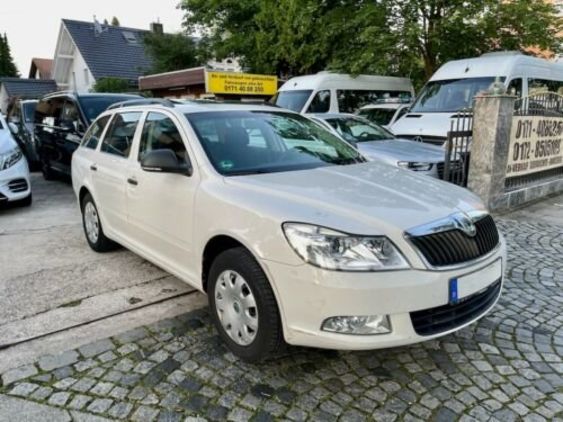 Продам Skoda Octavia A5 Combi 2010 года в Киеве