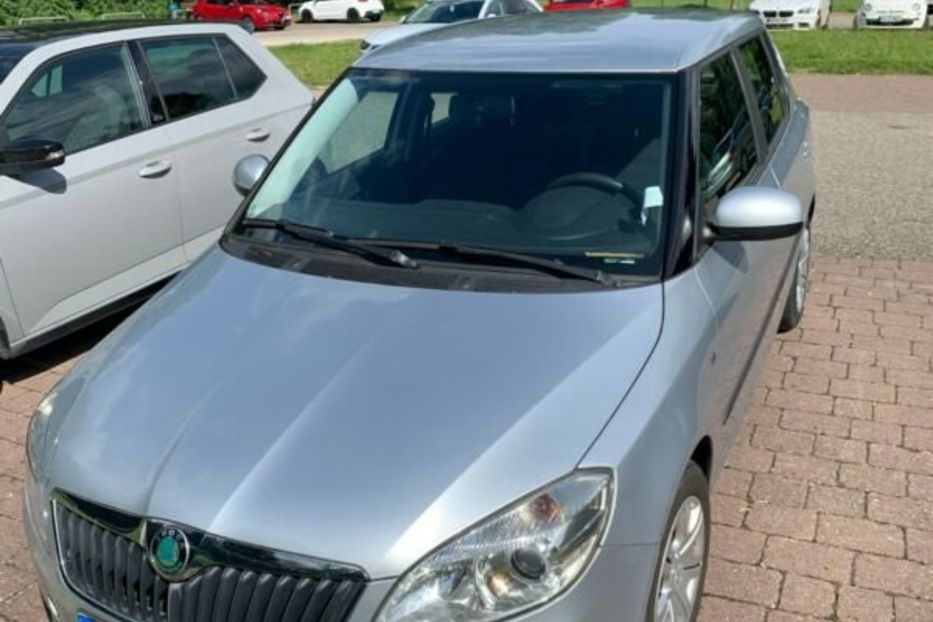 Продам Skoda Fabia 2012 года в Киеве