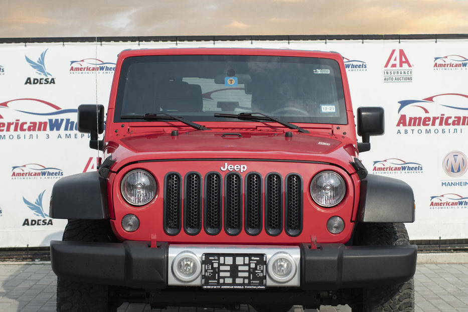 Продам Jeep Wrangler S 2015 года в Черновцах